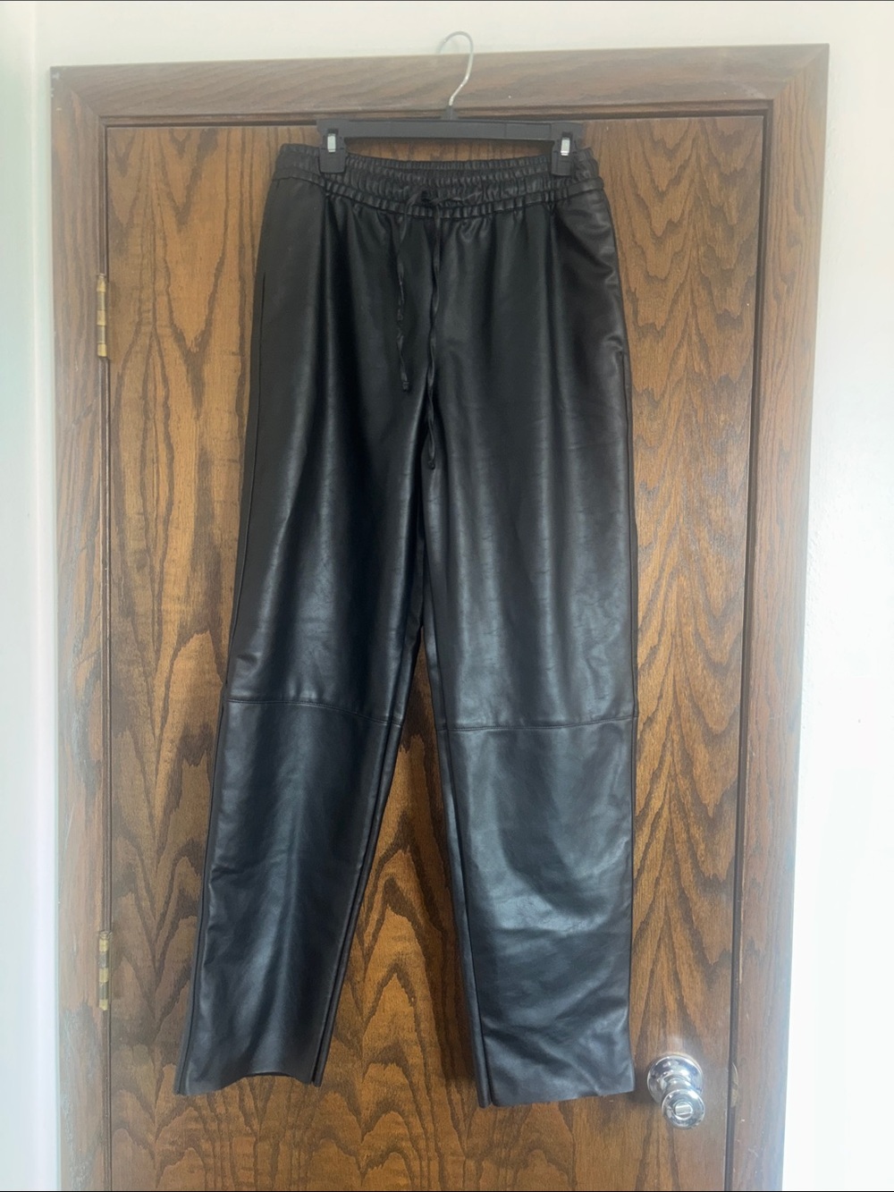 Old Navy Faux Leather Billie Straight High Rise Pants size Medium Tall